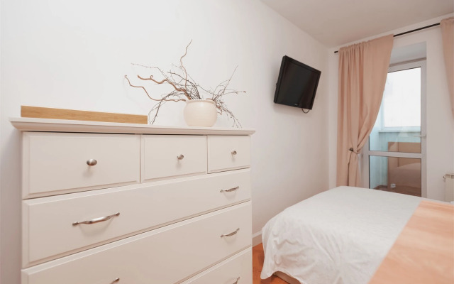 AHause на Академика Шварца 6к1