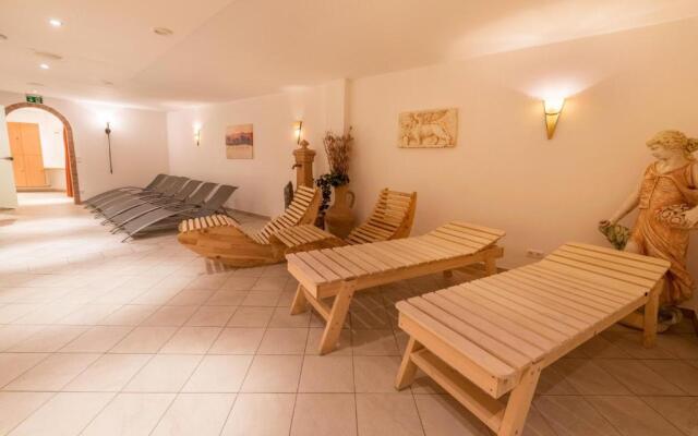 Sommer Chalet Central Top CC6