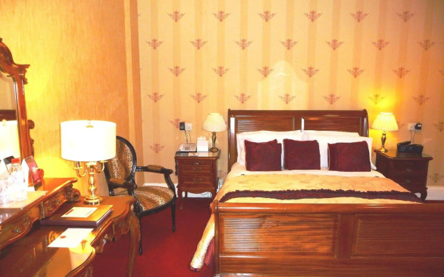 Lensfield Hotel