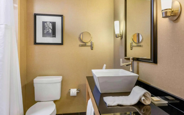 Cambria Hotel Ft Lauderdale, Airport South & Cruise Port