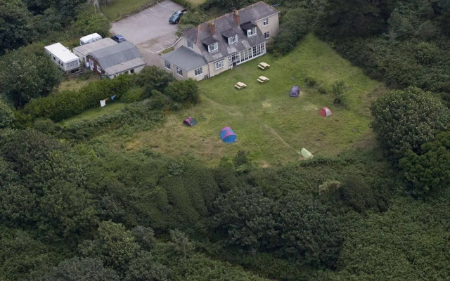 YHA Lands End Hostel
