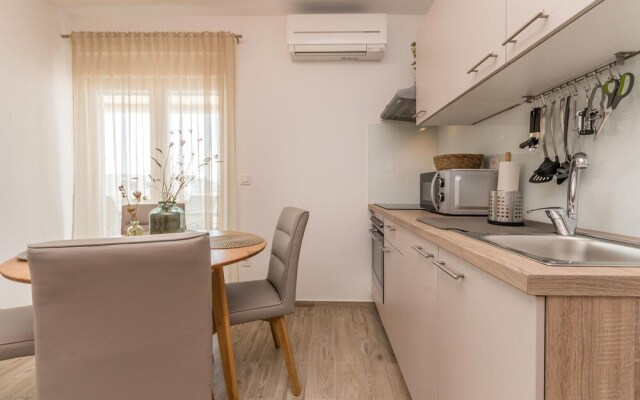 Stunning Apartment in Zadar With 2 Bedrooms and Wifi