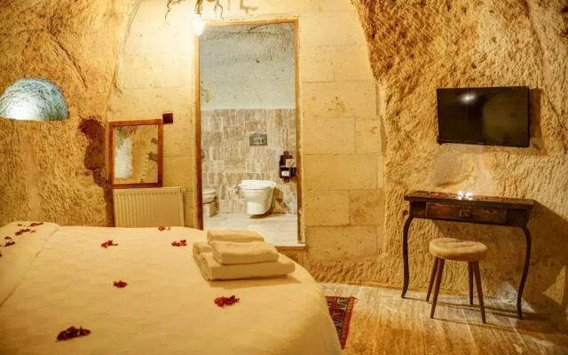 Mahperi Cappadocia Cave