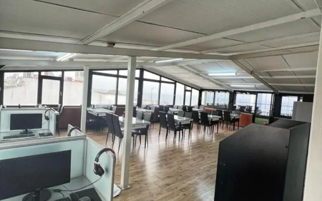 Seref Hotel