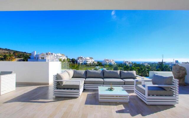 2288 new modern penthouse with privat pool