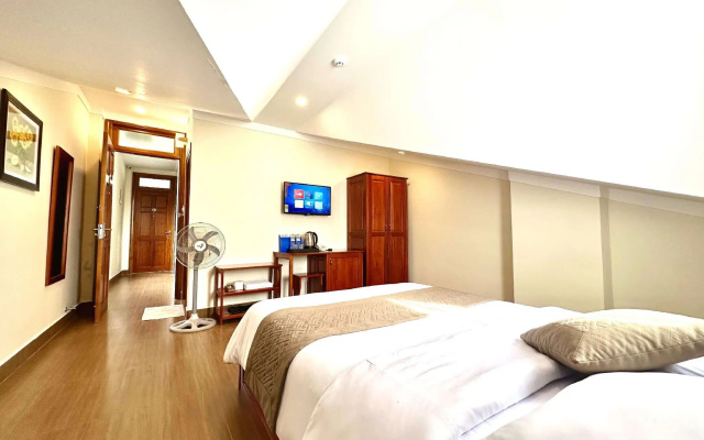 Nam Xuan Premium Hotel – Guest Rooms – Da Lat
