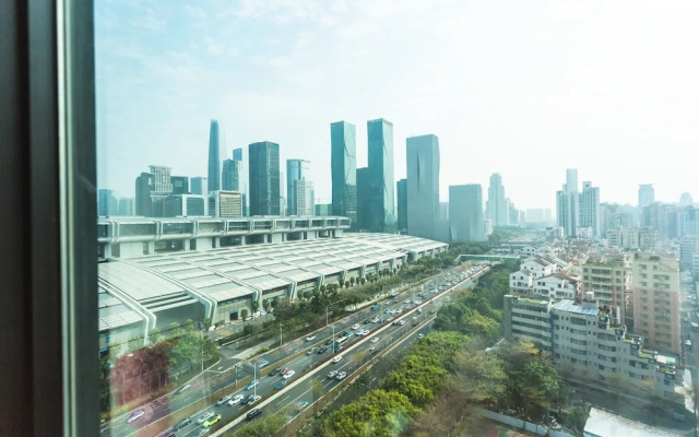 Shenzhen BLOSSOM DREAMS HOTEL