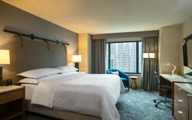 Sheraton Grand Chicago Riverwalk