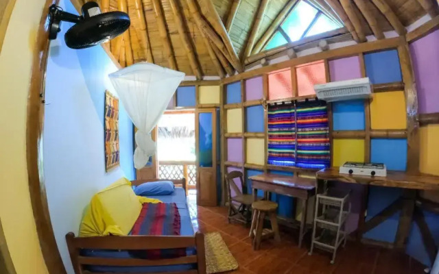 Balsa Surf Camp by Rotamundos