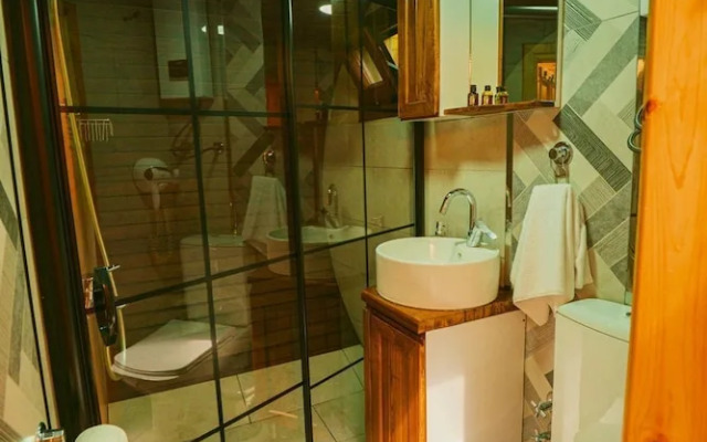 Sapanca Casamia Suit