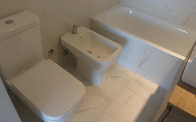 DZAIN PATRICIOS 2 cerca de todo,Piscina, Parrilla, Cochera Solarium