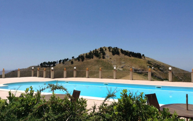 Pigna D'Oro Country Hotel