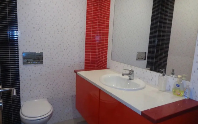 Casa Diams by Algarkasa