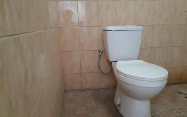 Oyo 2300 Ansori Homestay Syariah