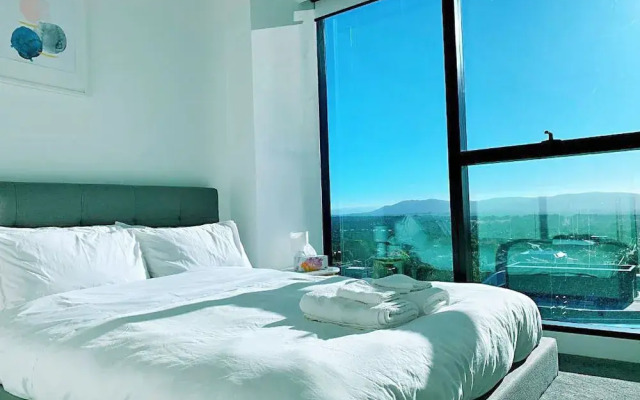 Skygarden Luxury Condo
