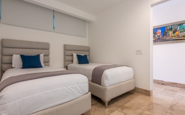 Best Location - 3bdr Luxury - Pool - Gym