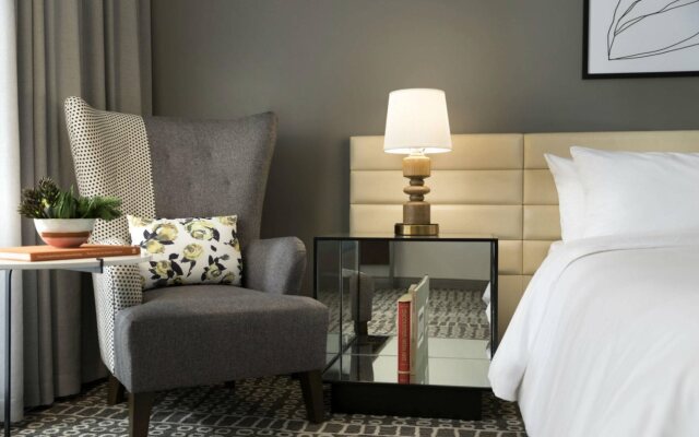 The MC, Autograph Collection