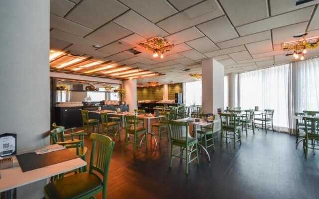 Studio Living Radisson Tryp Berrini