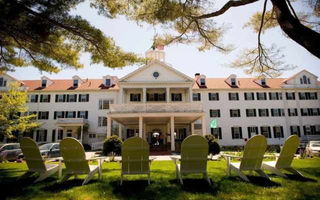 The Colony Hotel