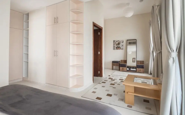 Spacious + Beautiful Private Villa in JVC