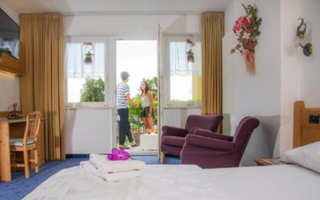 Albergo Miravalle