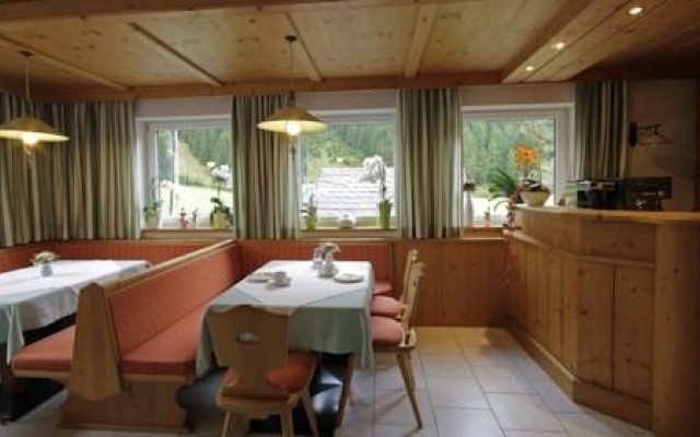 Haus Enzian