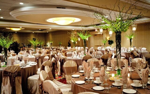 Holiday Inn Hotel & Suites St. Catharines Conference Center by IHG