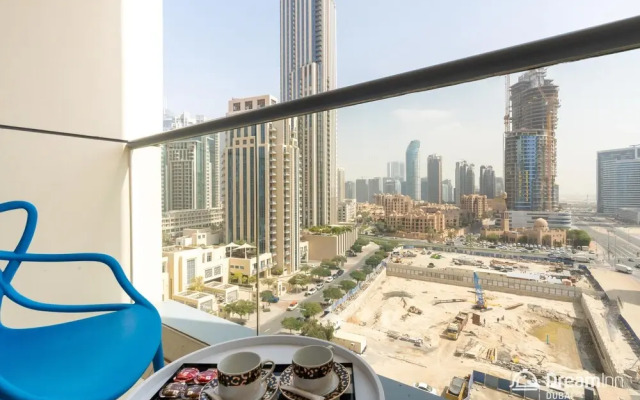 Dream Inn - Bahwan Tower