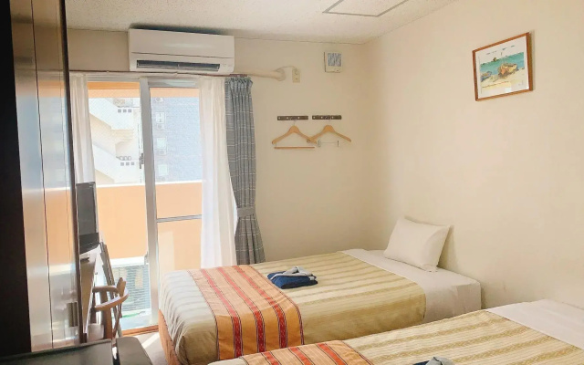 Hotel Peaceland Kume