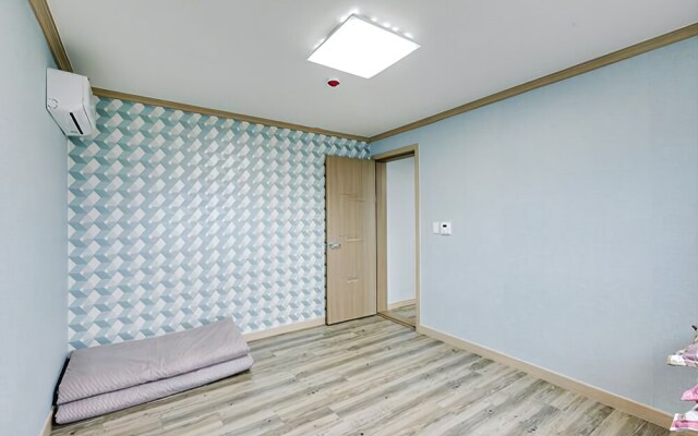 Yeosu Seongsim Pension