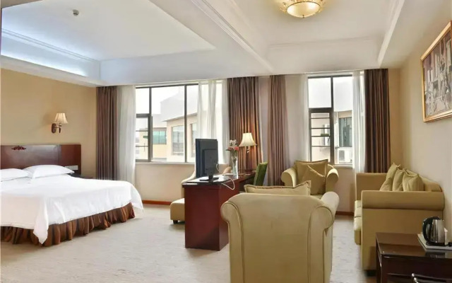 Vienna Hotel Meizhou Mei County Airport