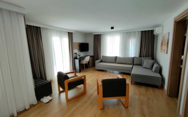 Yalinn Hotel