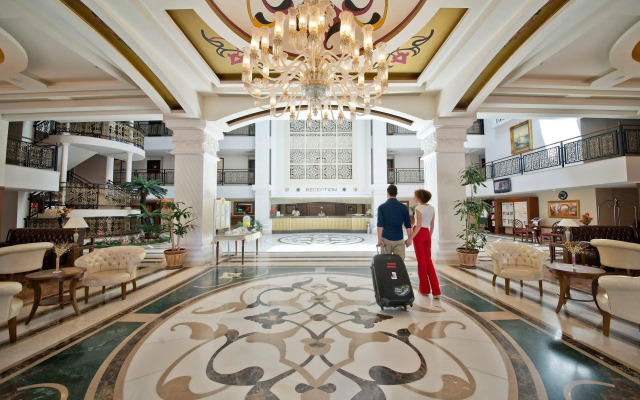 Aydinbey King's Palace & Spa -Ultra All Inclusive
