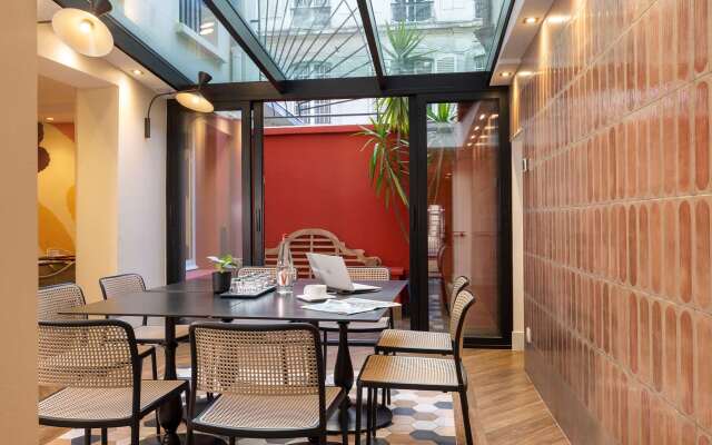 Hotel Elysees 8