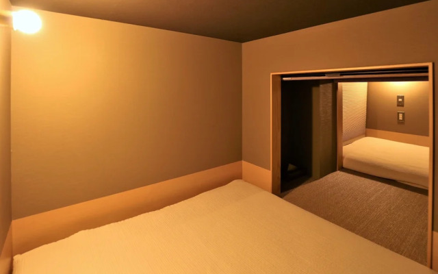 Aet Hotel