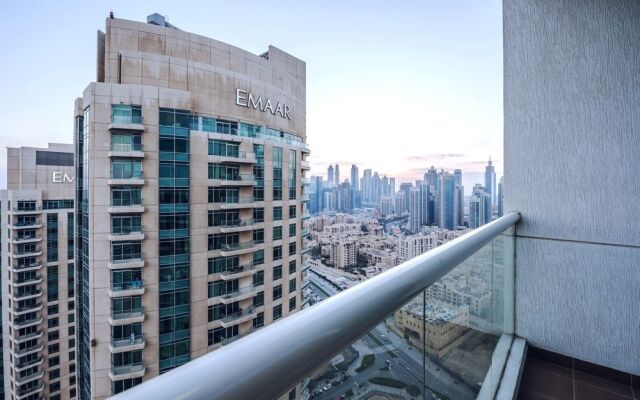 One Perfect Stay - Burj Al Nujoom