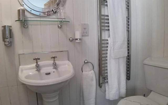 Bridge House Bed & Breakfast