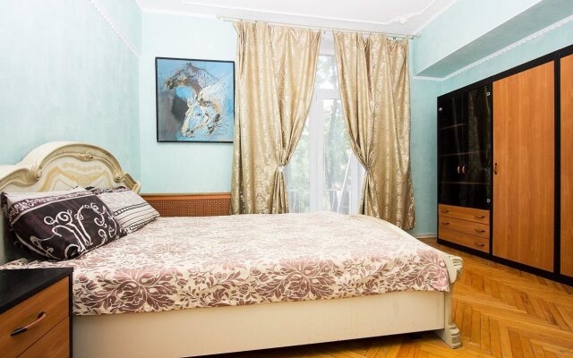 Apartlux Belorusskaya Suite