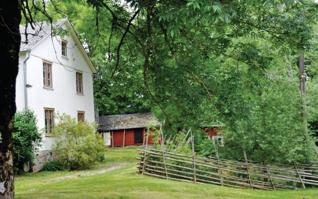 Nice Home in Mellerud With 4 Bedrooms and Wifi