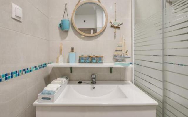 Beach House Apartment