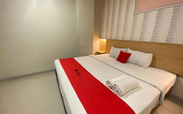RedDoorz Plus @ Karapitan Street