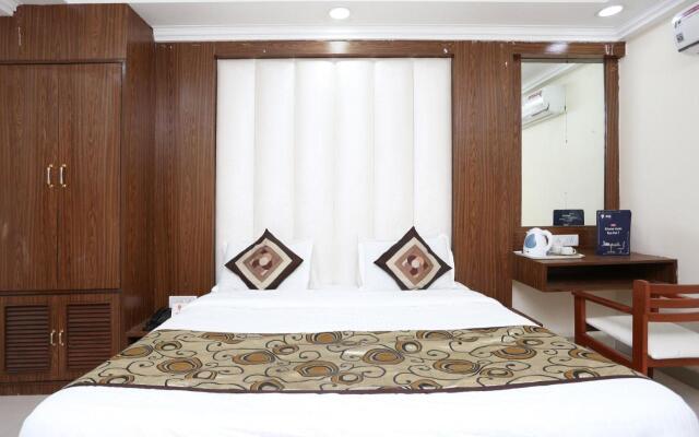 Oyo 13338 Hotel Atithi