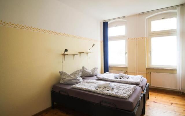 Apartments Kolo 77