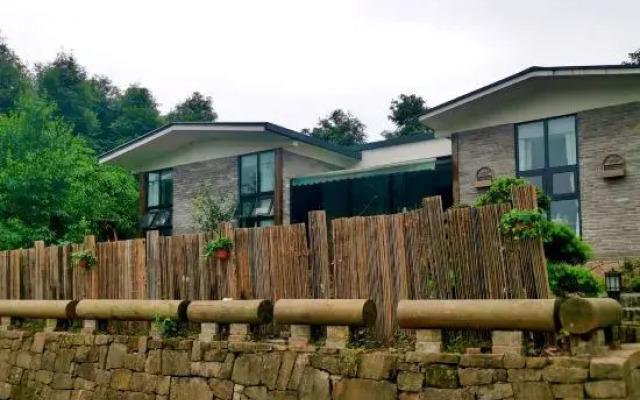 Dazhumeng Old House Homestay