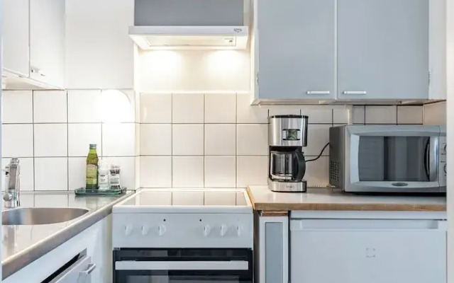 Nice Studio with Balcony in the Center