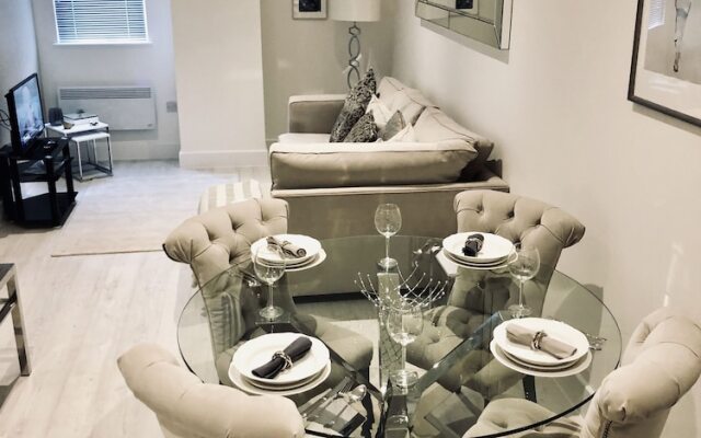 Snapos Luxury Serviced Apartments – Meridian House - Bedford