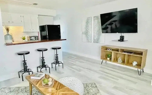 Sandy Pointe #211- Bream Island