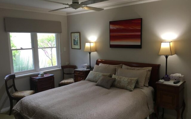 Karri House. Eat - Stay - Love