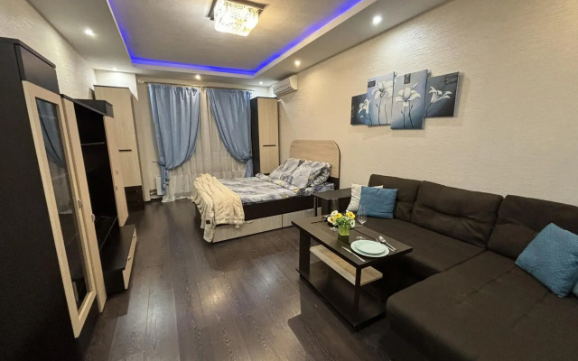 Апартаменты на улице Родионова 193к6