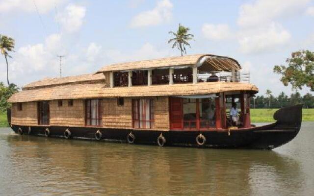 Angel Queen Houseboats